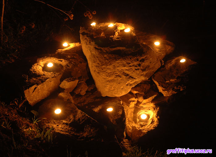 Камни и свечи